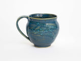 Tasse à thé avec anse